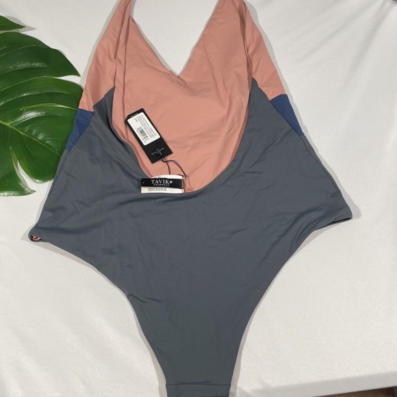 NWD Tavik [ Large ] Chase Colorblock One-Piece Swimsuit‎ Desert Rose/ Grey - Picture 8 of 12